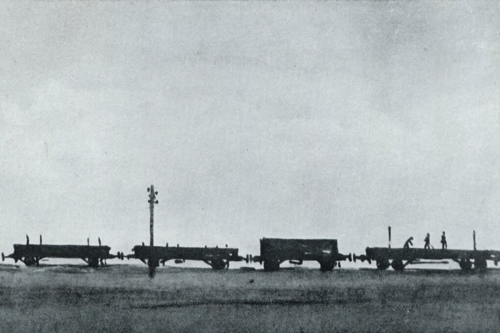 Dělník v práci a po práci. Výstava lidové tvořivosti